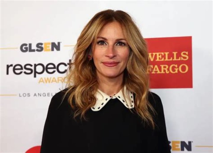 Julia Roberts Net Worth: A Look at Her Staggering Hollywood Fortune