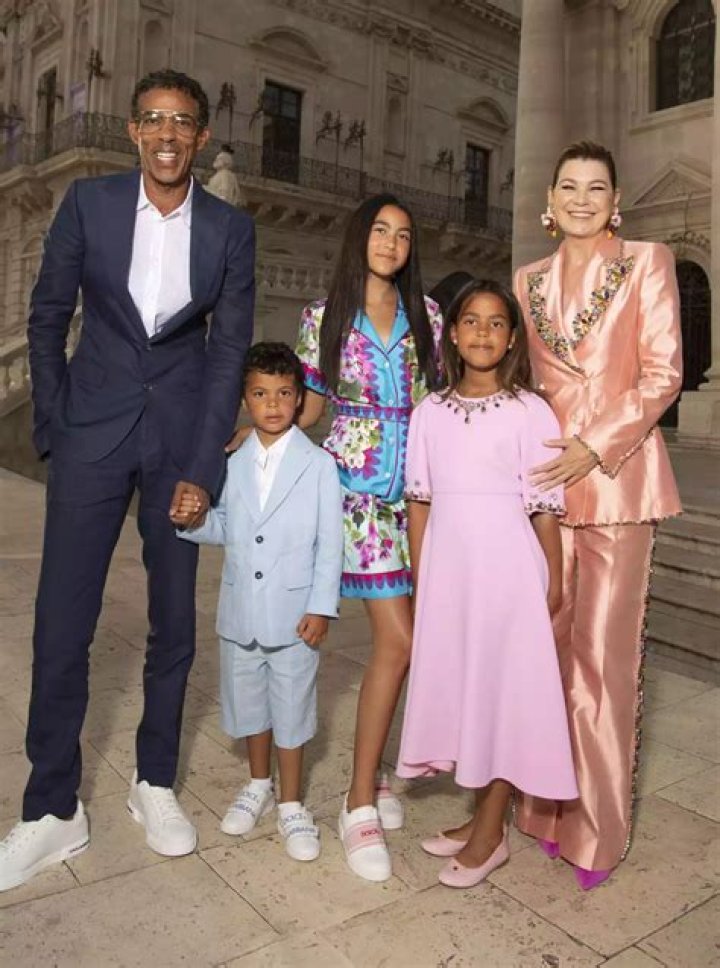 Who is Ellen Pompeo's Sister? Uncovering the Family Ties of a Beloved Star